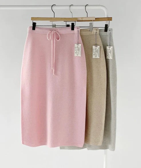 Cashmere Knit Skirt