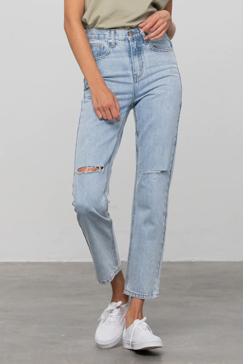 Ivy Tapered Jeans